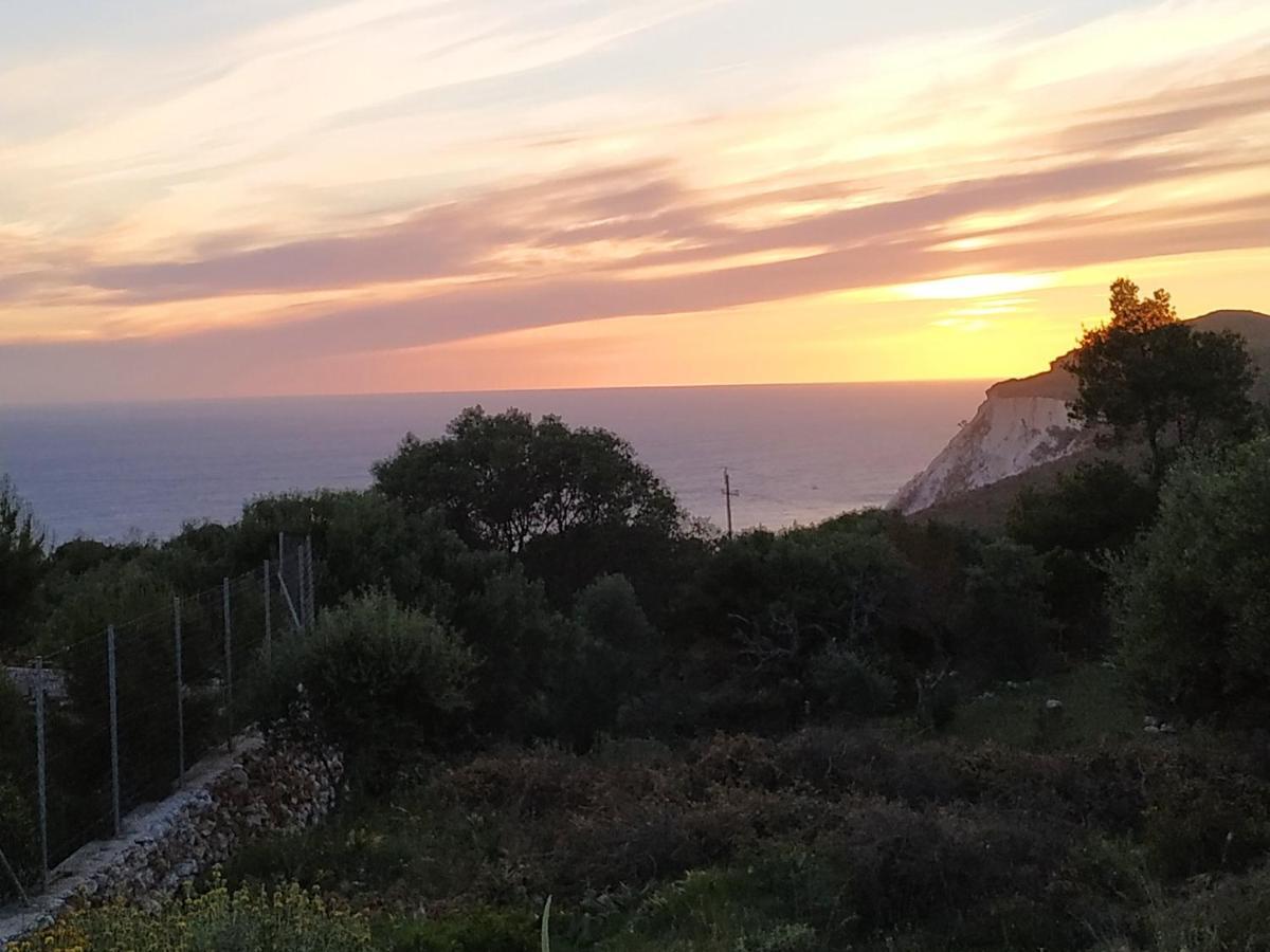 Villa Tramonto קרי מראה חיצוני תמונה